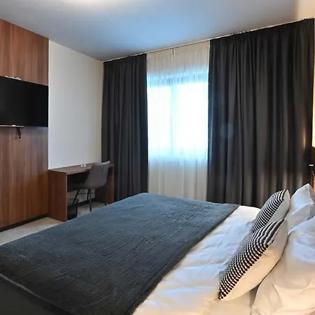 Penzion Tvrdjava - 4*