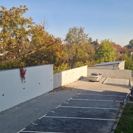Guest house Tvrdjava - *