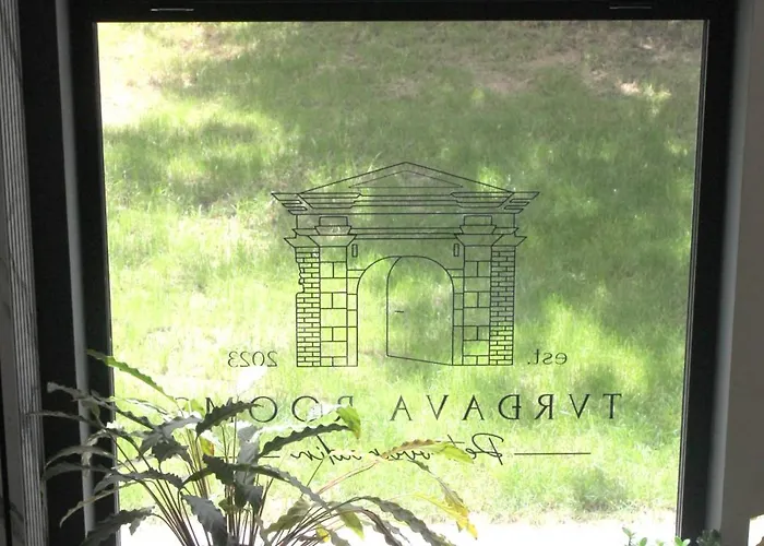 게스트하우스 Tvrdjava -